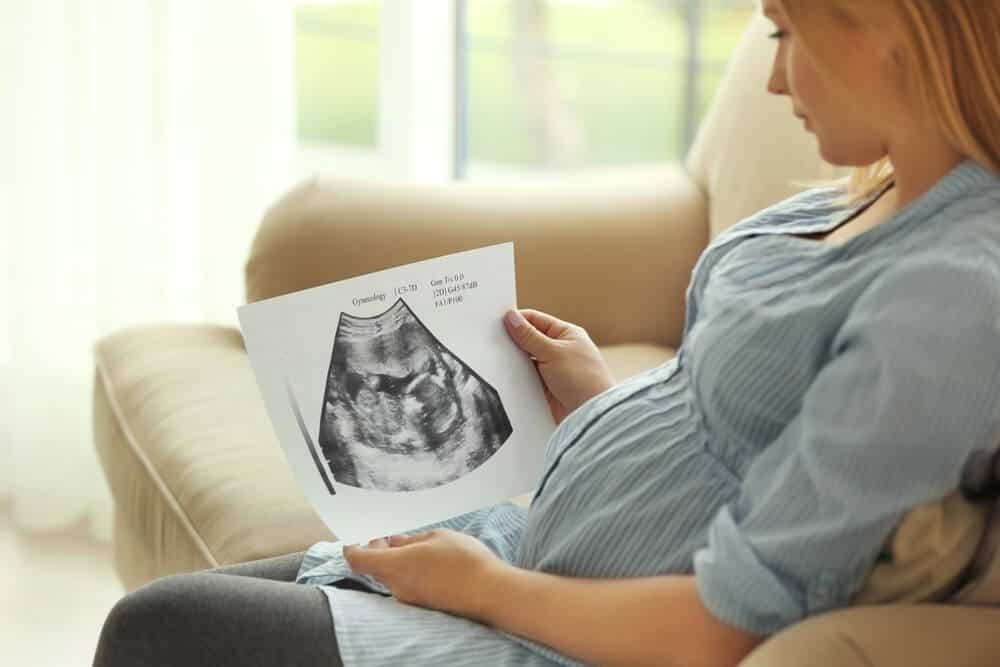 Ultrasonda AC, CRL ve BPD Ne Anlama Gelir? Gebelik Ölçümleri Hakkında Bilmeniz Gerekenler kapak resmi