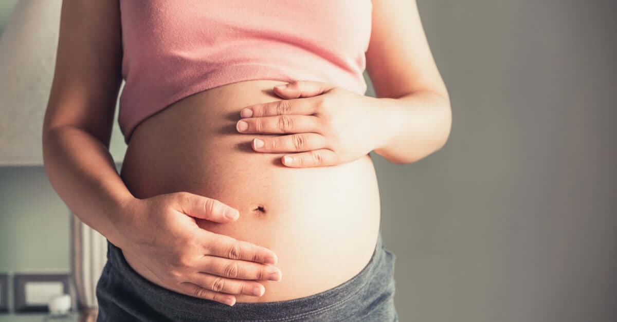 Gebelikte Göğüsten Süt Gelmesi Neden Olur, Ne Zaman Başlar? kapak resmi