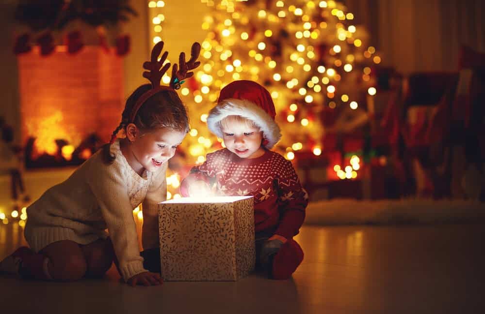 Bebeğinize Alabileceğiniz En Güzel Yeni Yıl Hediyeleri! kapak resmi