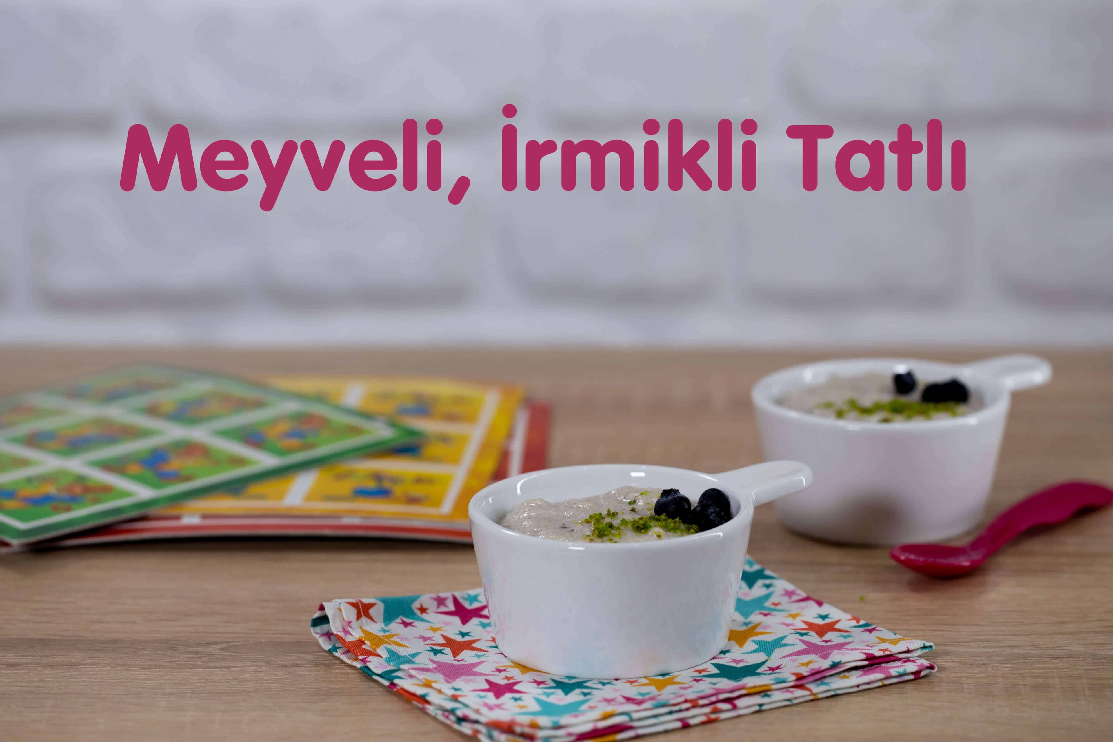 Meyveli İrmikli Tatlı Tarifi! kapak resmi