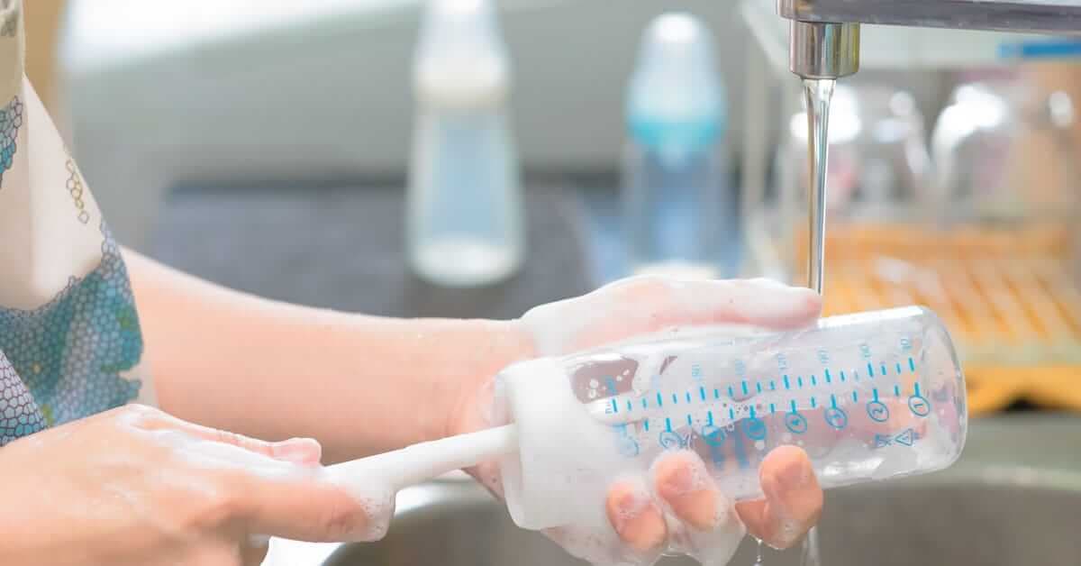 Biberon Temizleyicisi Nedir? Nasıl Kullanılır? kapak resmi