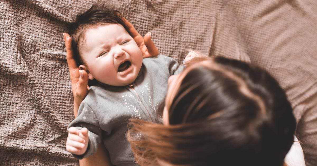Bebeklerde Gece (Uyku) Terörü Nedir? kapak resmi