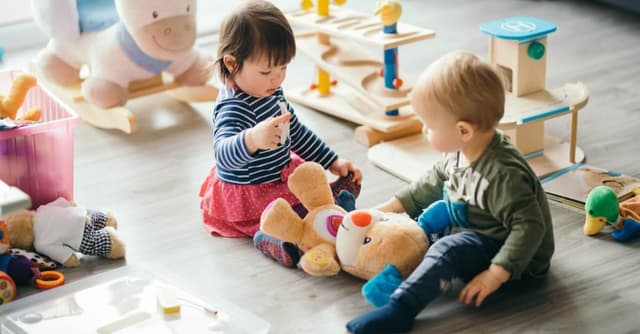 Çocuğa Paylaşmayı Öğretmenin Yolları Nelerdir? image