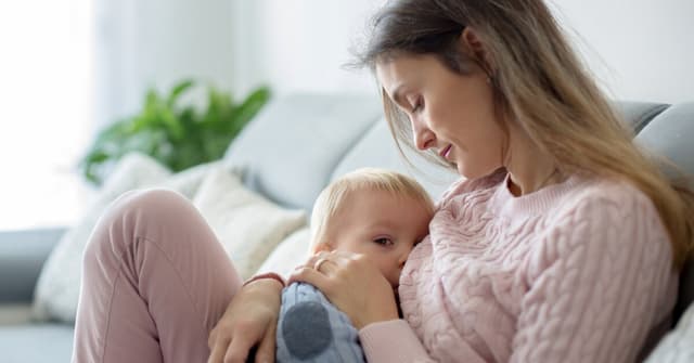 Hiperlaktasyonun Sebepleri, Belirtileri ve Çözümleri Nelerdir? image