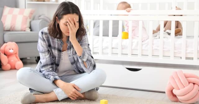 Postpartum Nedir? Belirtileri, Nedenleri Nelerdir? image