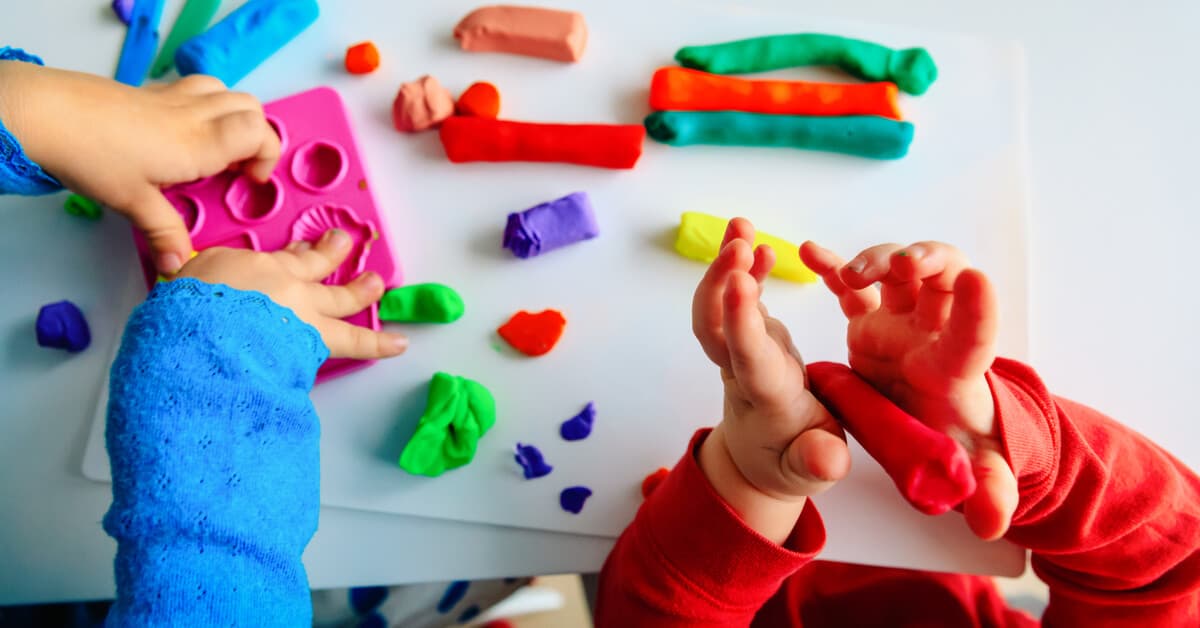 Evde Kolay Oyun Hamuru Yapımı kapak resmi