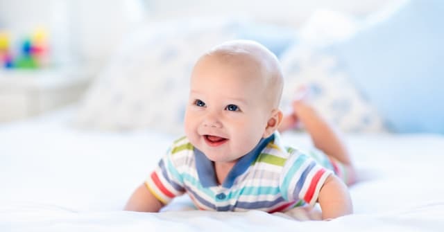 En İyi Tummy Time Oyuncakları image