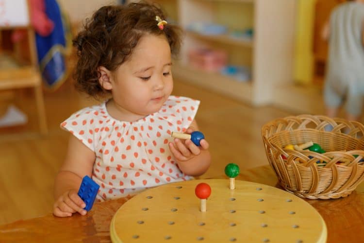 Montessori Eğitimi Nedir?