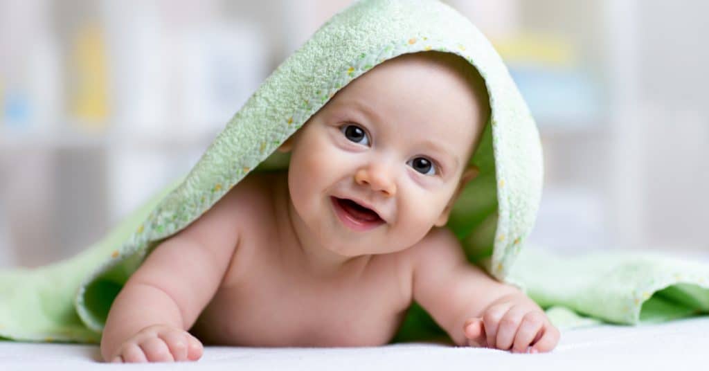 Yaz Sıcaklarında Bebek Bakımı ile İlgili 12 Öneri