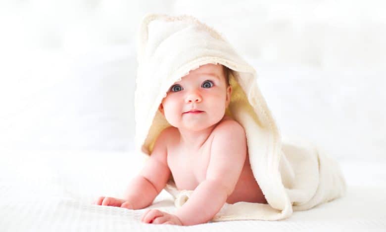 uni-baby-ile-bebeginizin-cildine-ozel-ilgi