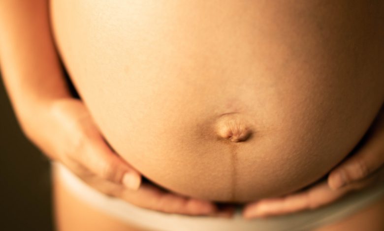Diastasis Recti (Karın Kası Ayrılması) Nedir? Nasıl Tedavi Edilir?