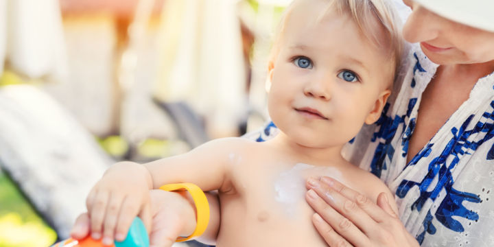Bebeklerde Güneş Kremi Kullanımı Hakkında Tüm Detaylar